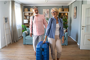 Holiday Travel Tips for Joint Replacement Patients